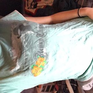 Kenny chesney blue top